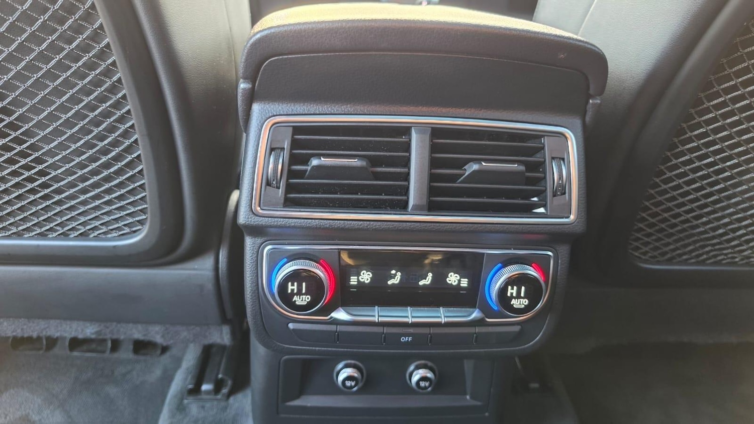 Used Audi Q7 2018 for sale - 78170297: Photo 40