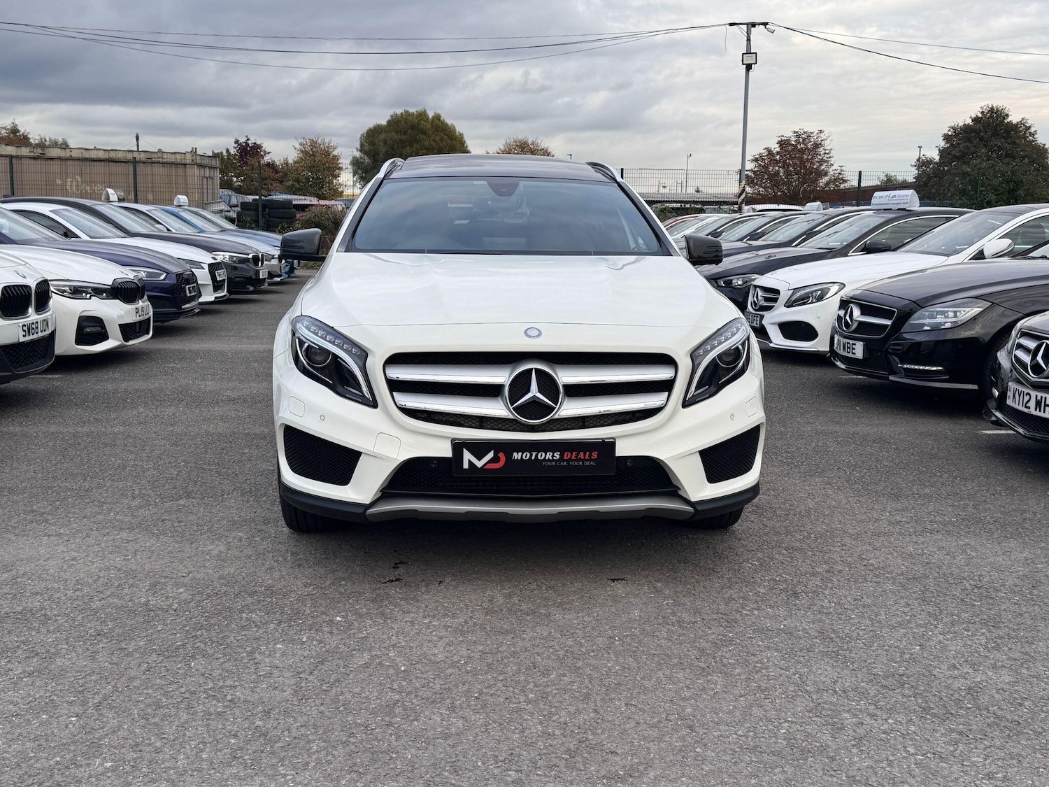 Used Mercedes-Benz GLA 2016 for sale - 76108721: Photo 2