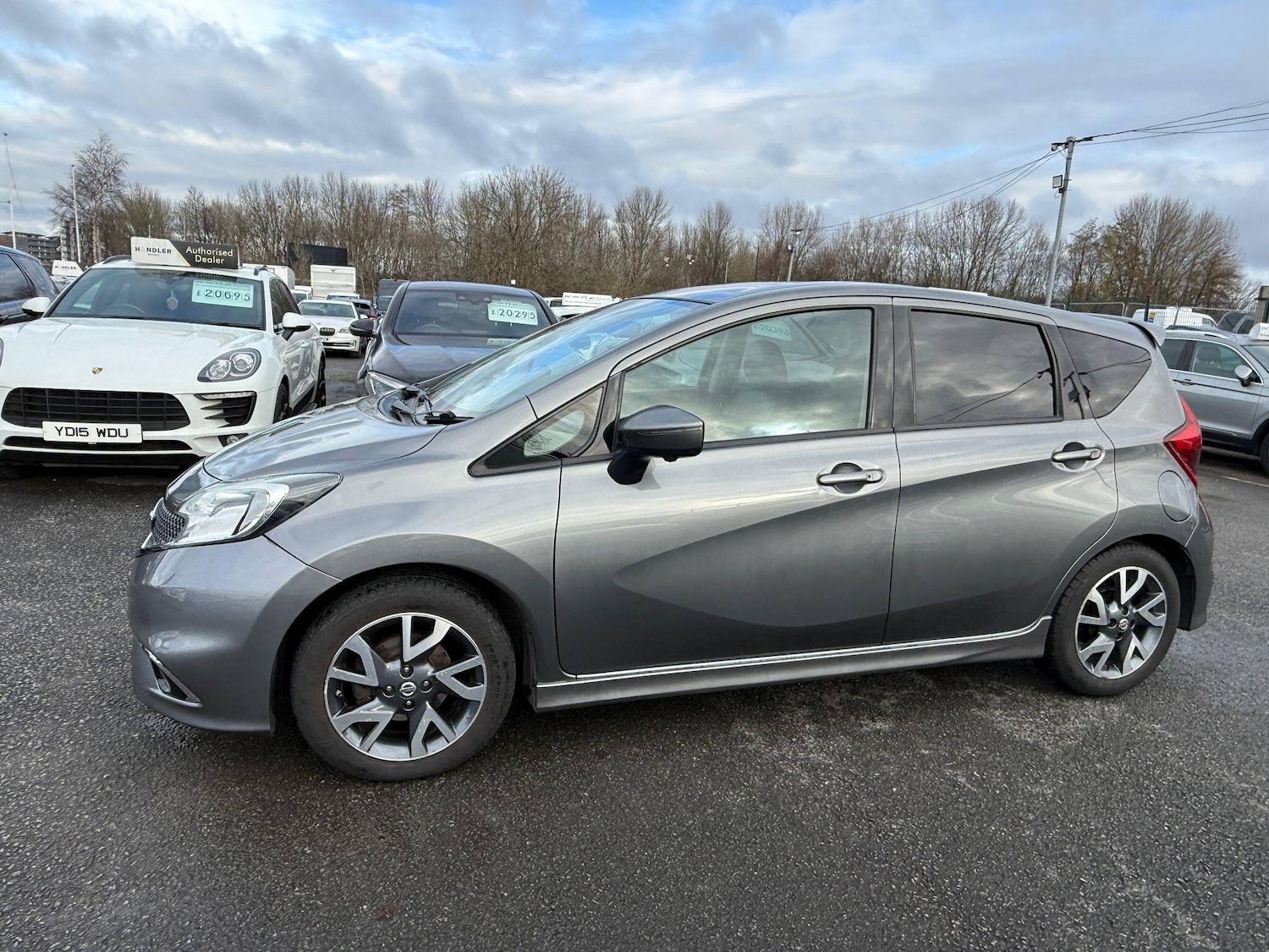 Used Nissan Note 2015 for sale - 77559282: Photo 9