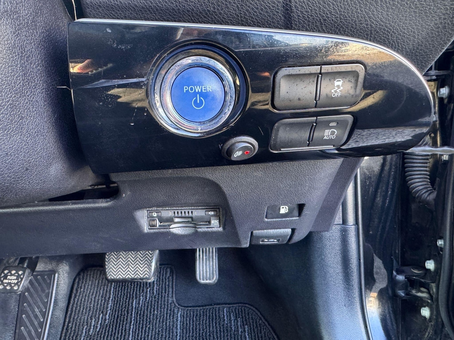 Used Toyota Prius 2020 for sale - 76659180: Photo 12