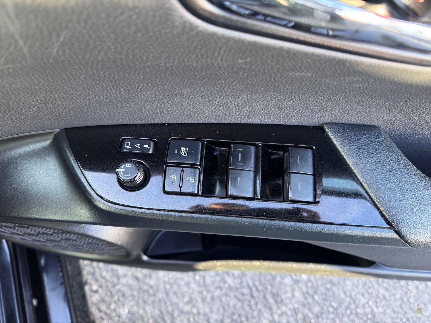 Used Toyota Prius 2020 for sale - 76659180: Photo 26