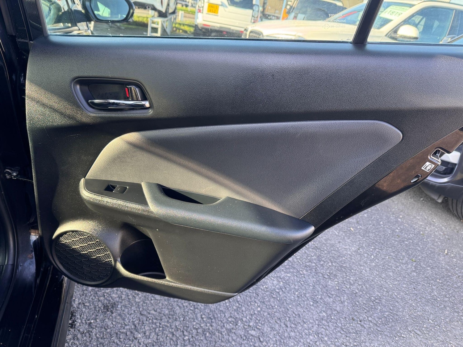 Used Toyota Prius 2020 for sale - 76659180: Photo 34