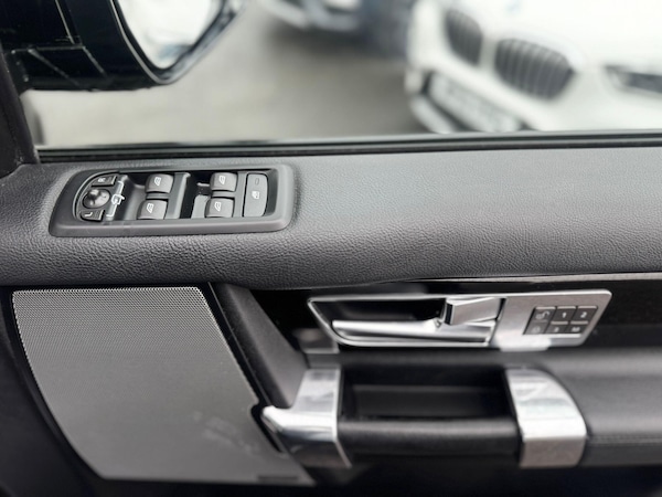 Used Land Rover Discovery 4 2015 for sale - 76042862: Photo 16