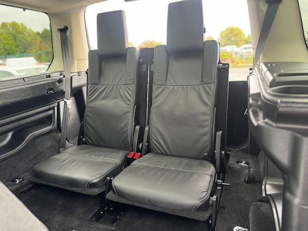 Used Land Rover Discovery 4 2015 for sale - 76042862: Photo 41