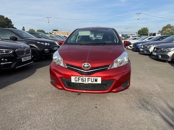Used Toyota Yaris 2011 for sale - 78684690: Photo