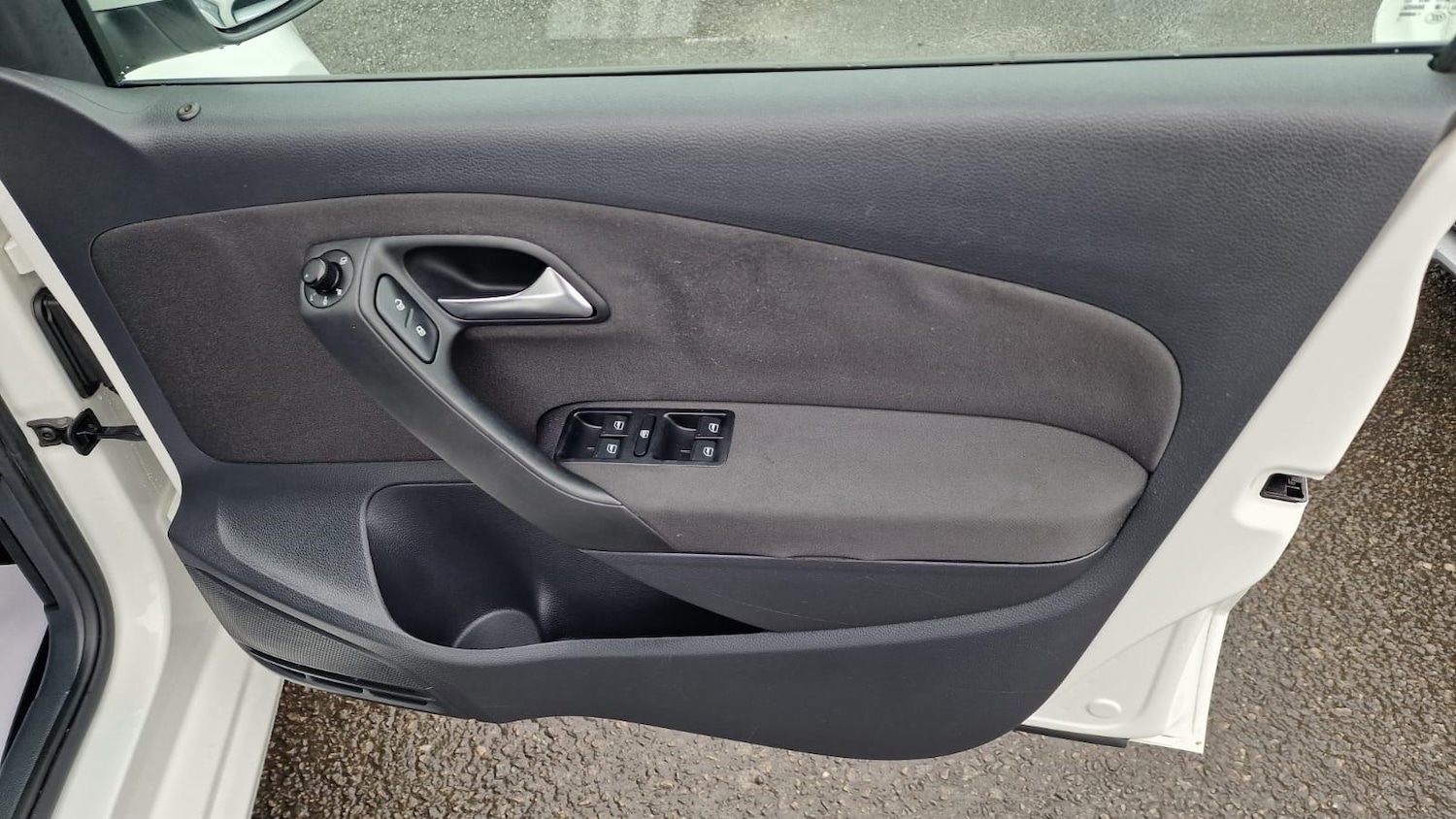 Used Volkswagen Polo for sale - 76995598: Photo 21