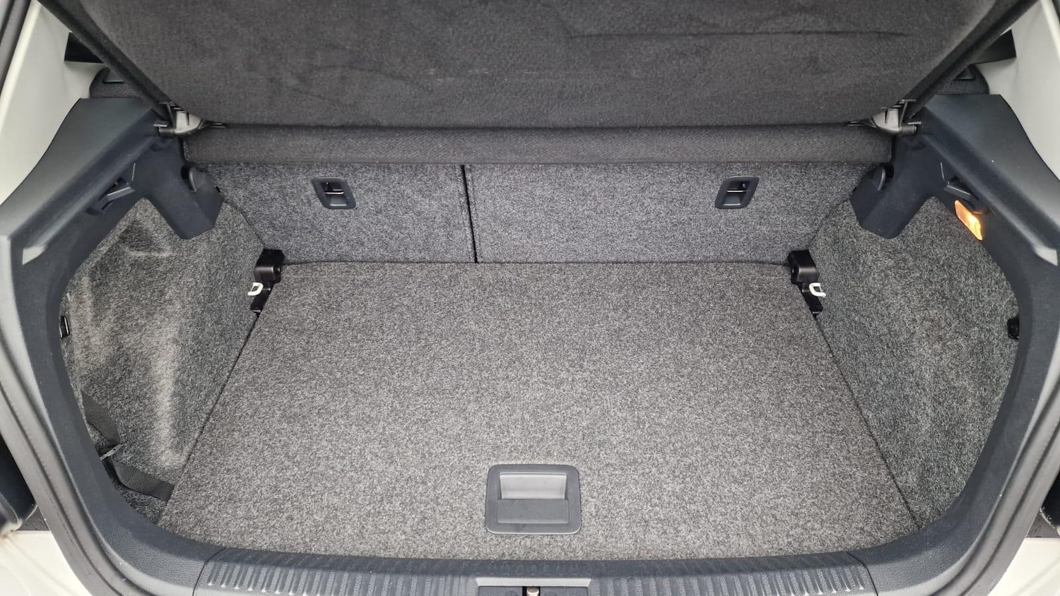 Used Volkswagen Polo for sale - 76995598: Photo 24