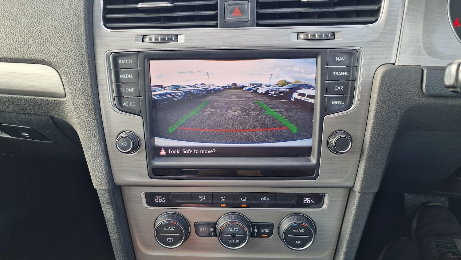 Used Volkswagen Golf 2014 for sale - 76360419: Photo 15