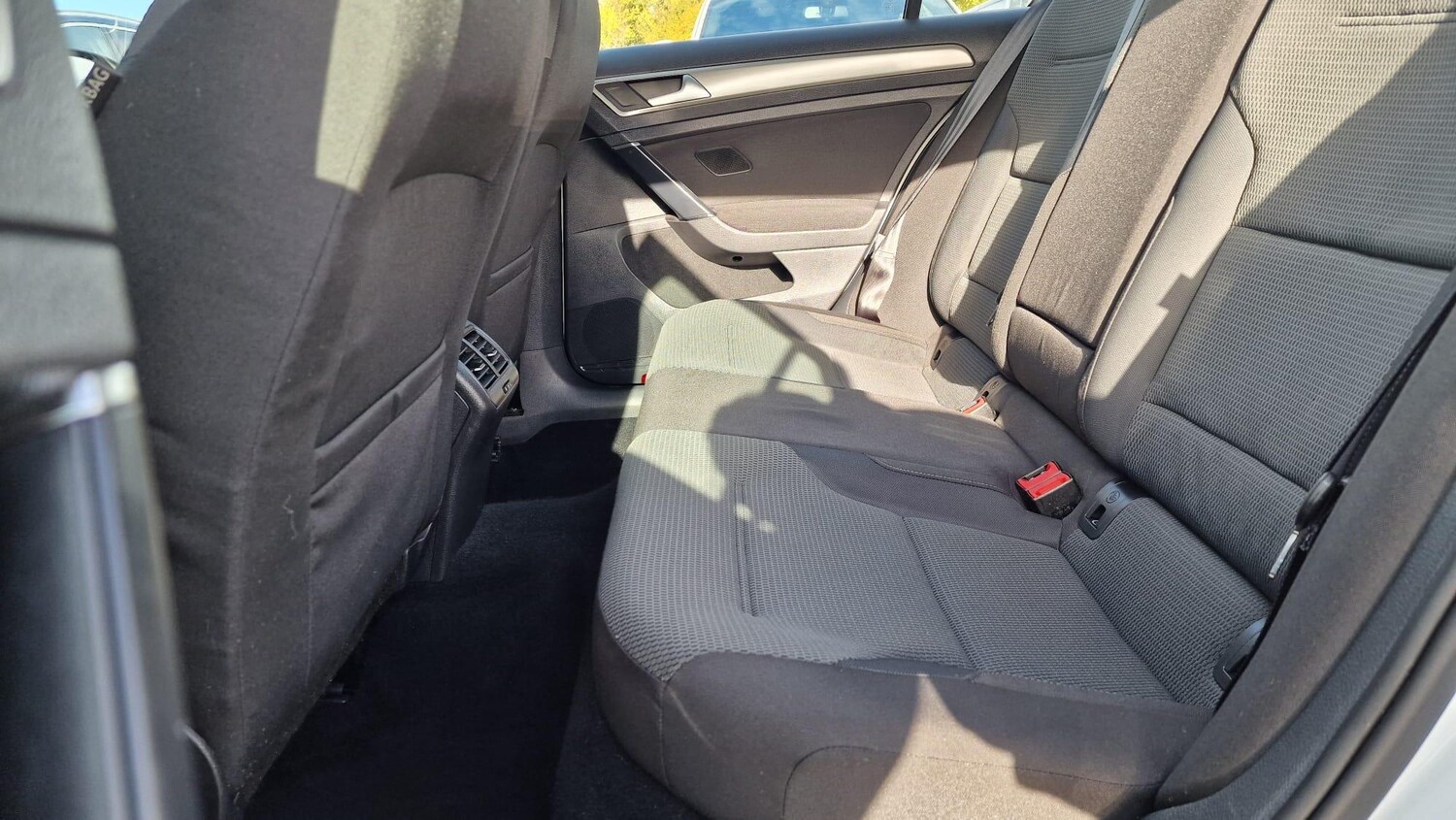 Used Volkswagen Golf 2014 for sale - 76360419: Photo 22