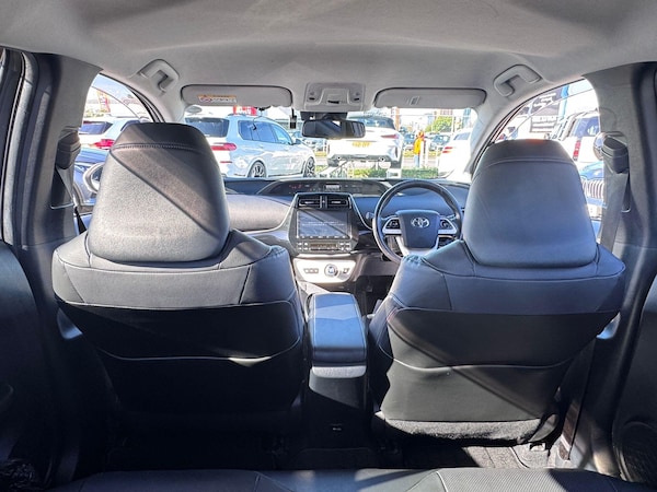 Used Toyota Prius 2018 for sale - 76032522: Photo 26