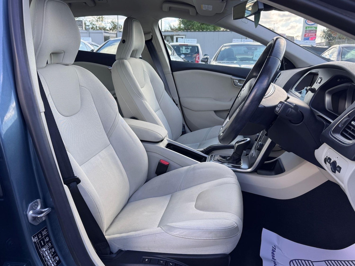 Used Volvo V40 2025 for sale - 76672511: Photo 11