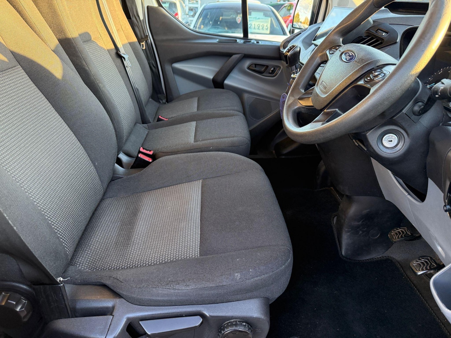 Used Ford Transit Custom 2017 for sale - 76716997: Photo 15