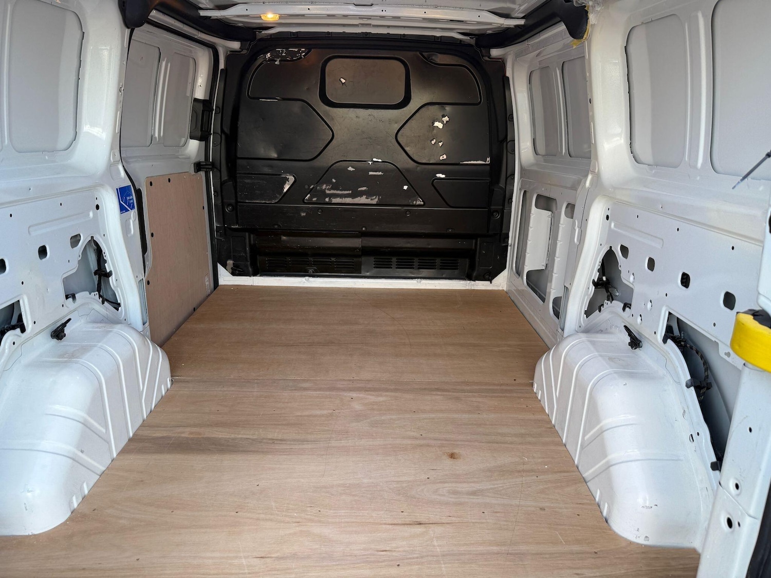 Used Ford Transit Custom 2017 for sale - 76716997: Photo 29