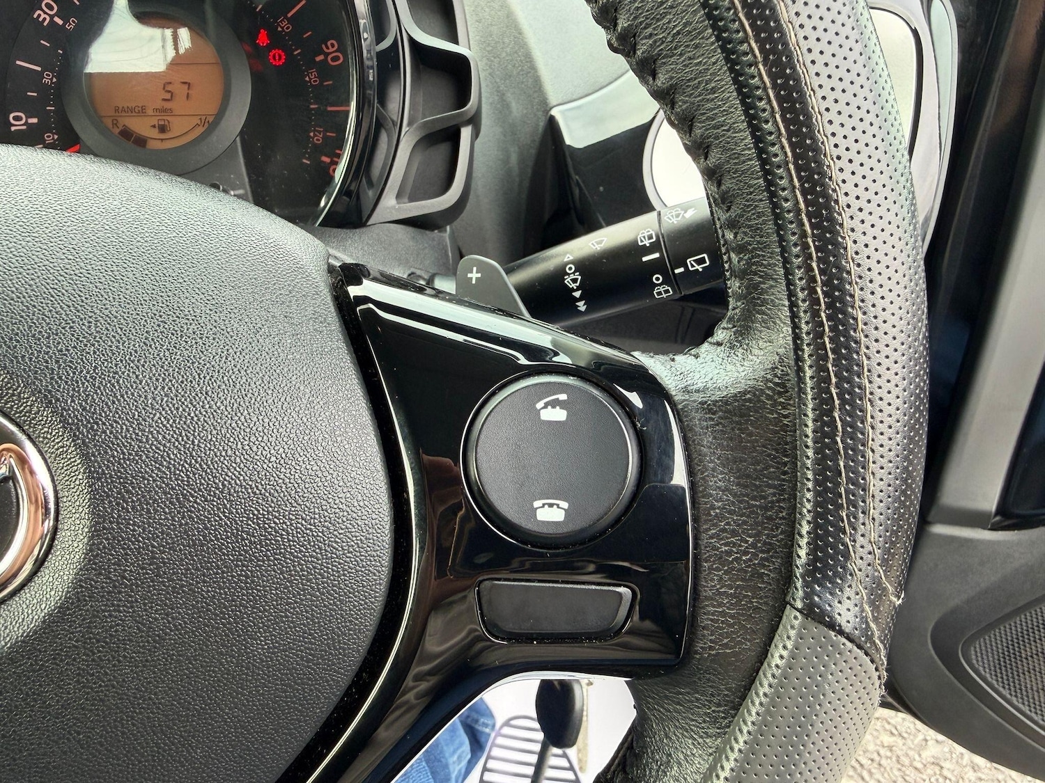 Used Toyota AYGO 2015 for sale - 77671630: Photo 14