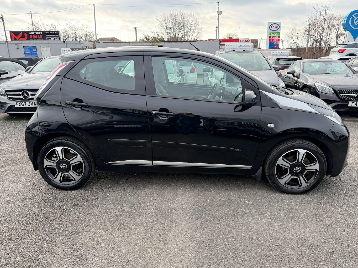 Used Toyota AYGO 2015 for sale - 77671630: Photo 6