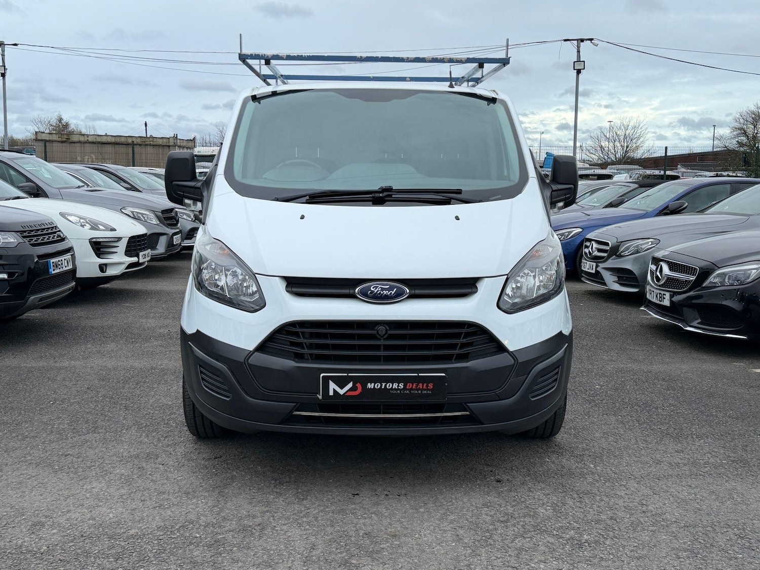 Used Ford Transit Custom 2017 for sale - 77838931: Photo 2