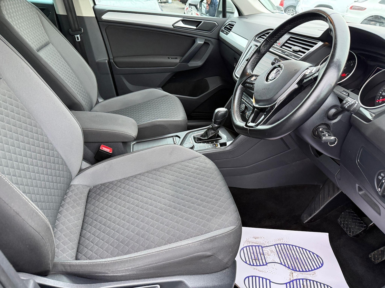 Used Volkswagen Tiguan for sale - 77216285: Photo 11