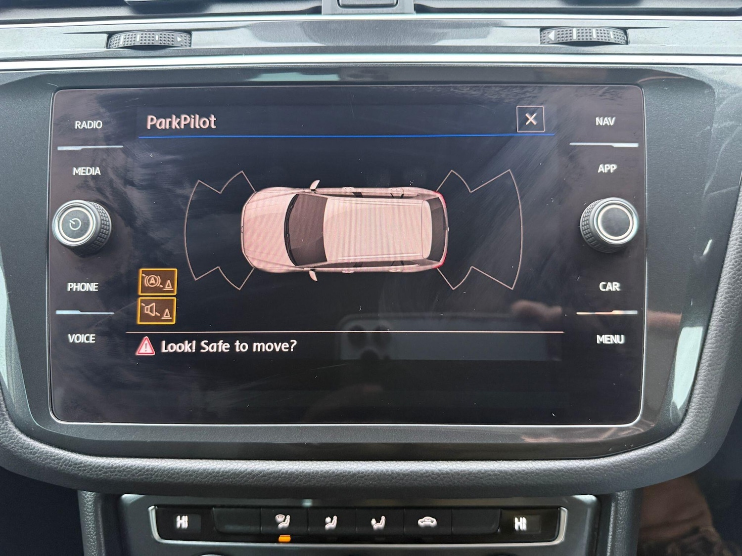 Used Volkswagen Tiguan for sale - 77216285: Photo 15