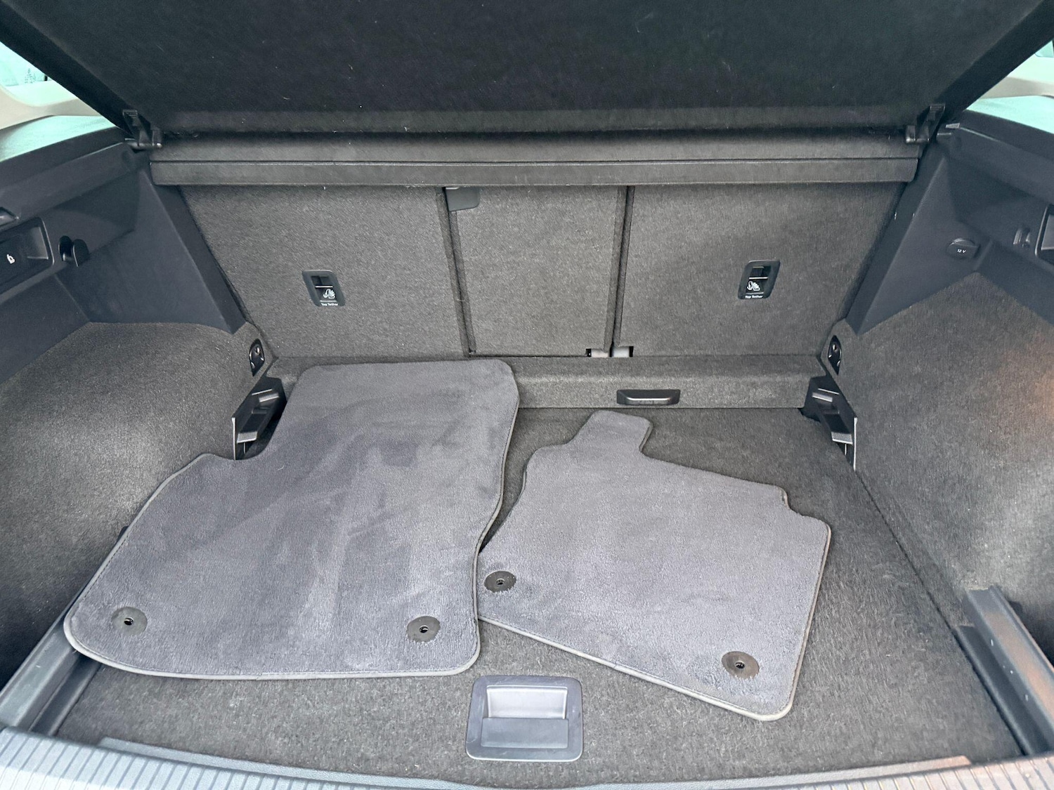 Used Volkswagen Tiguan for sale - 77216285: Photo 29