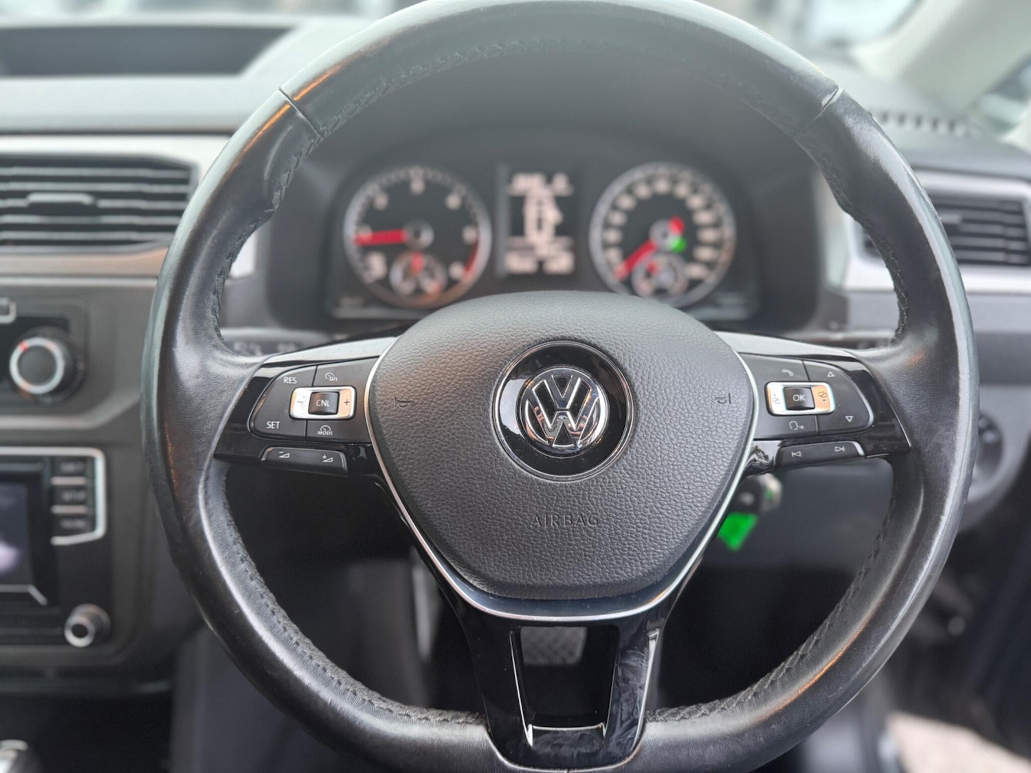 Used Volkswagen Caddy Maxi Life 2018 for sale - 76994330: Photo 17