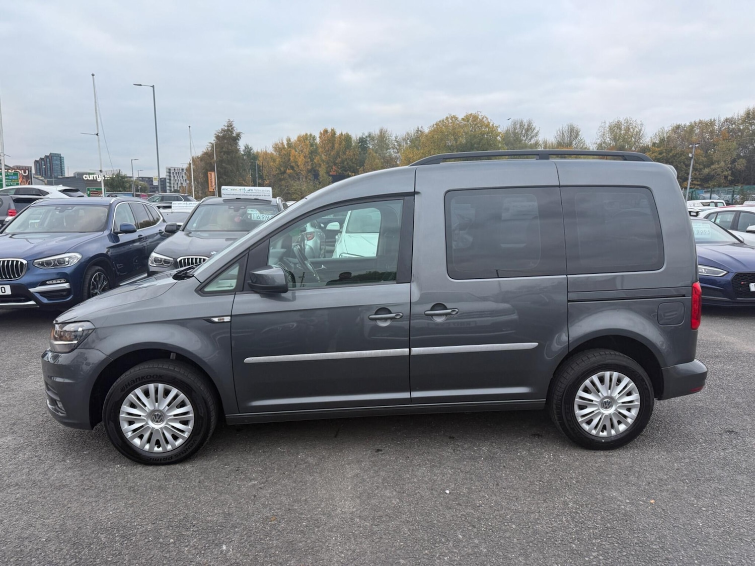 Used Volkswagen Caddy Maxi Life 2018 for sale - 76994330: Photo 9