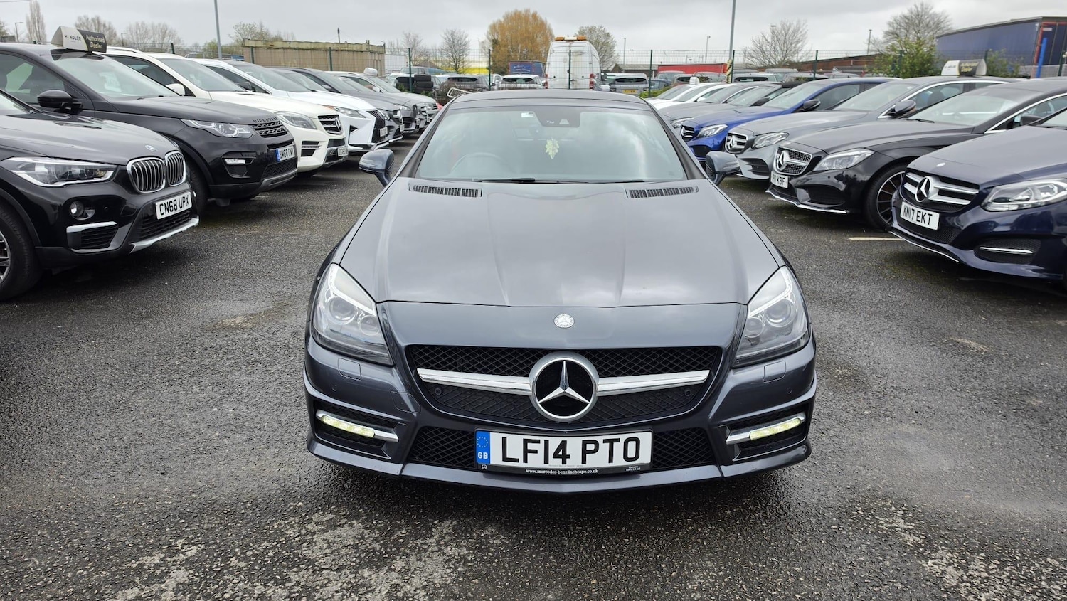 Used Mercedes-Benz SLK 2014 for sale - 78047977: Photo 2