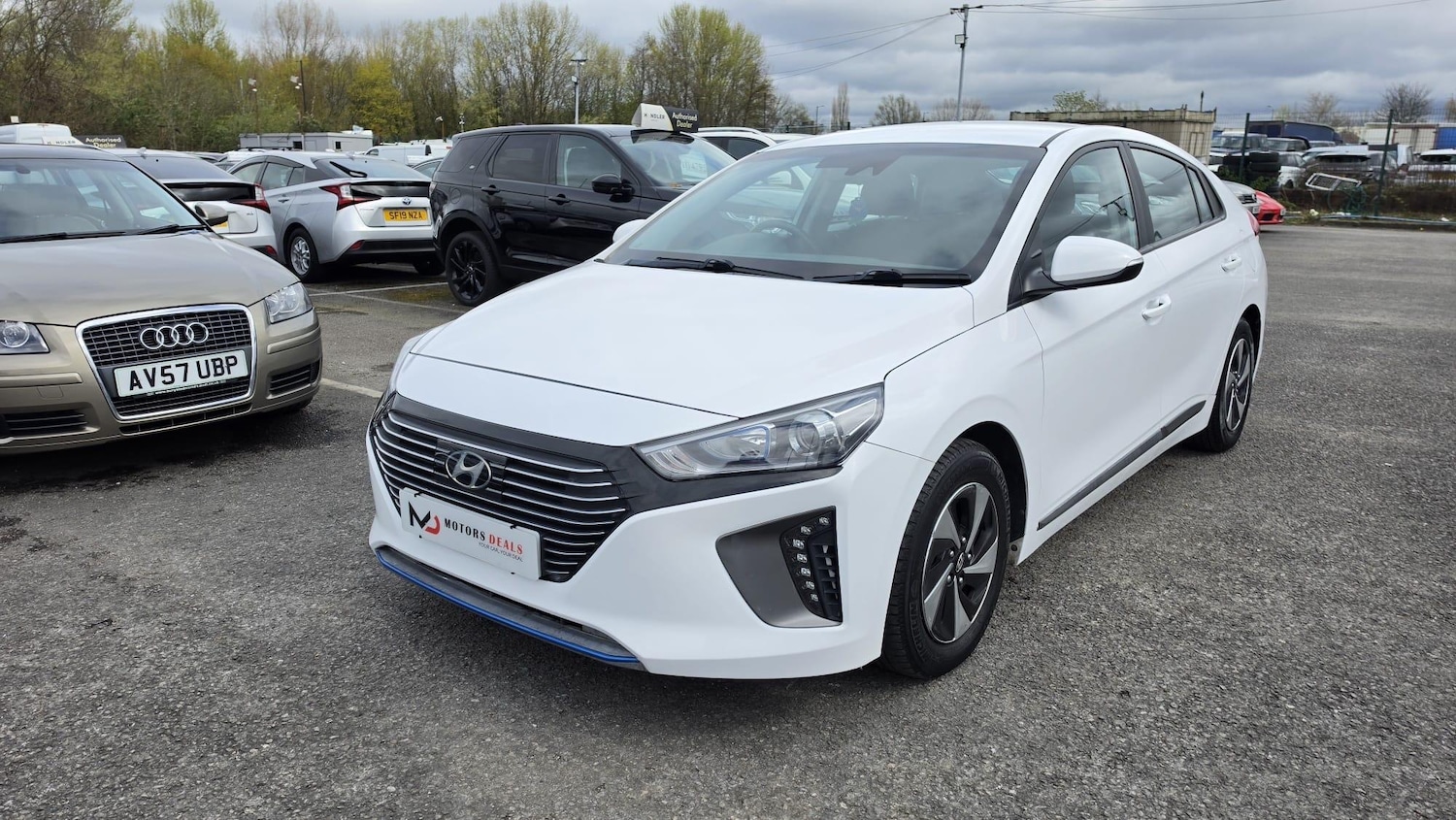 Used Hyundai IONIQ for sale - 78136251: Photo 4