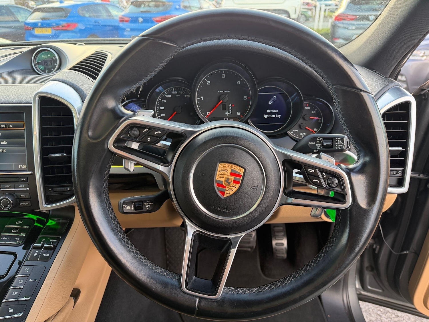 Used Porsche Cayenne 2015 for sale - 78073189: Photo 24