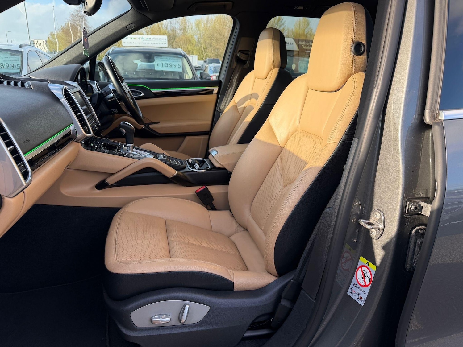 Used Porsche Cayenne 2015 for sale - 78073189: Photo 31