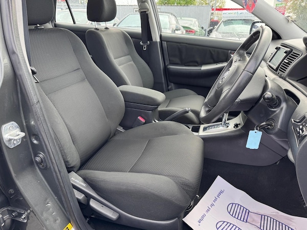 Used Toyota Corolla 2004 for sale - 76179828: Photo 11