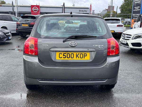 Used Toyota Corolla 2004 for sale - 76179828: Photo 8