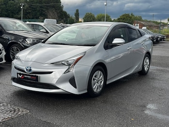 Used Toyota Prius 2018 for sale - 77549830: Photo