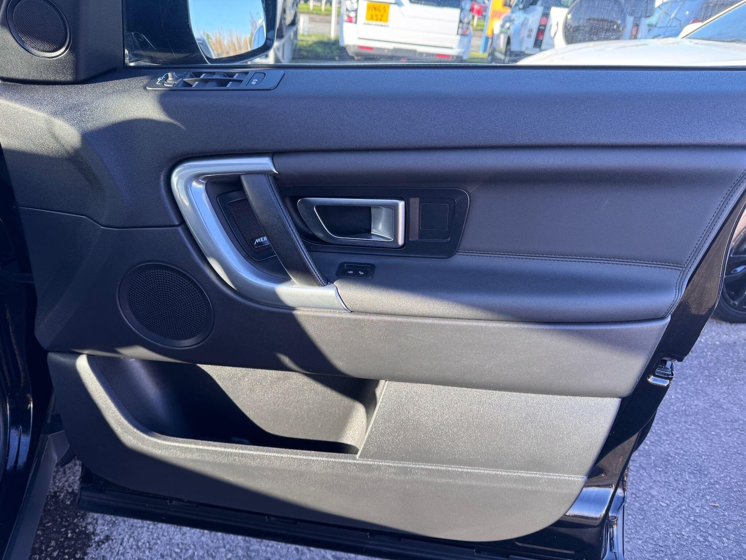 Used Land Rover Discovery Sport 2019 for sale - 76644941: Photo 17