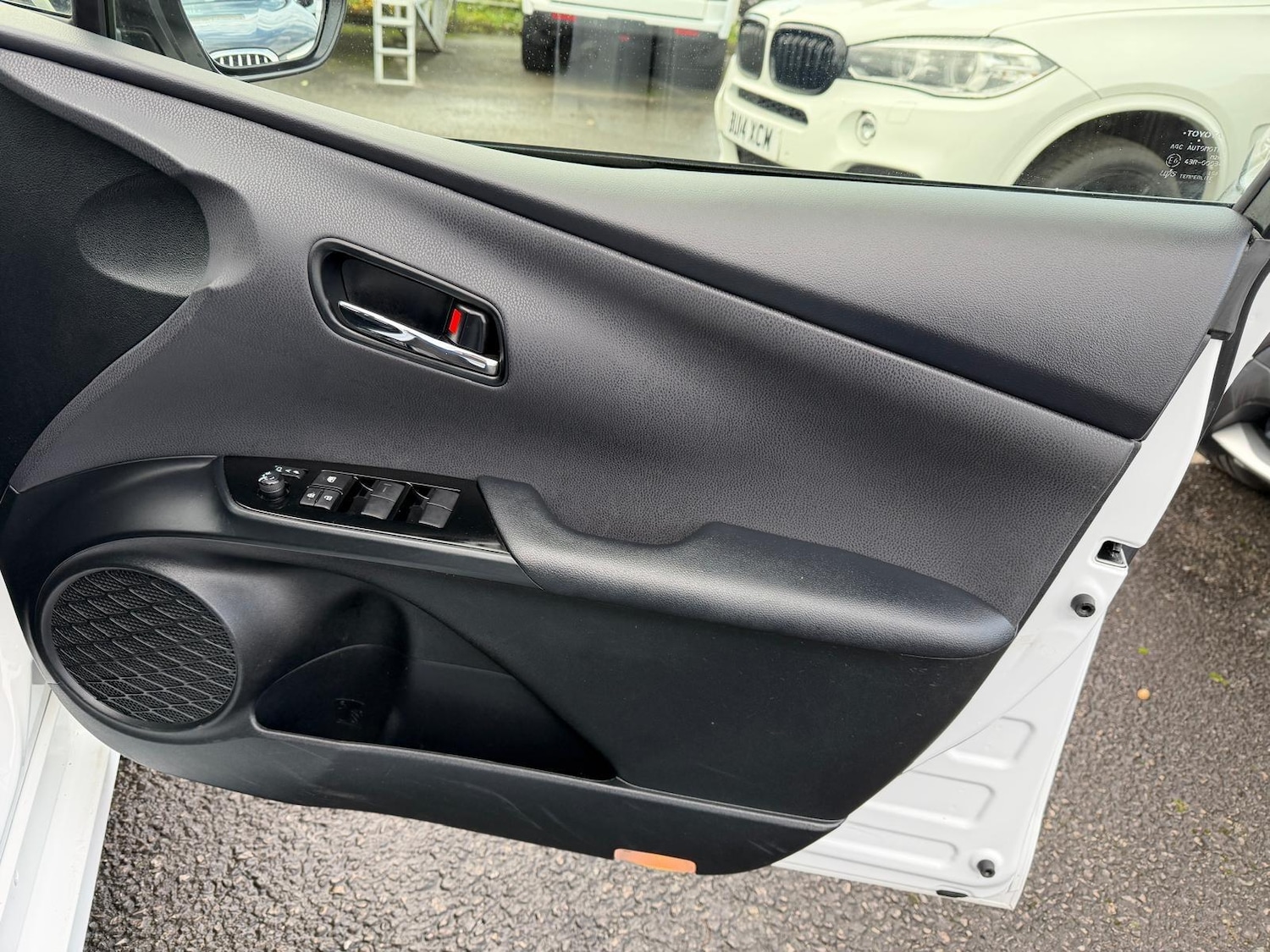 Used Toyota Prius 2025 for sale - 77082148: Photo 16