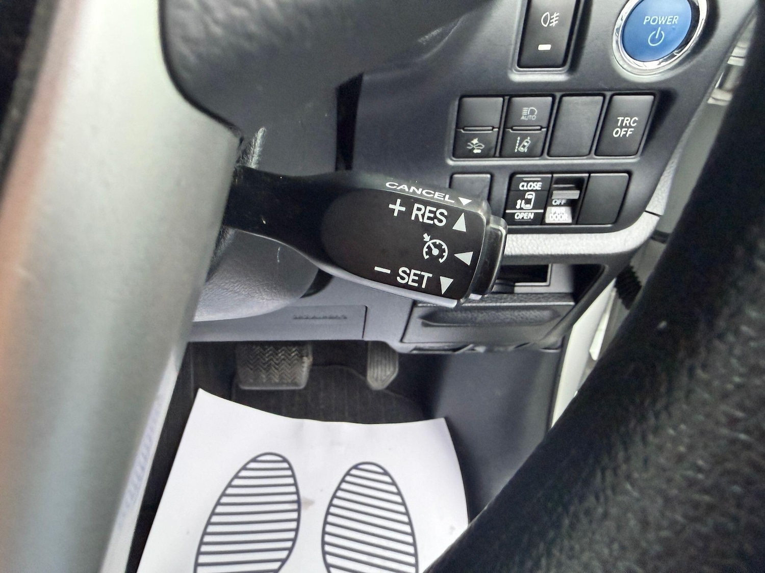 Used Toyota Noah 2025 for sale - 76898742: Photo 12