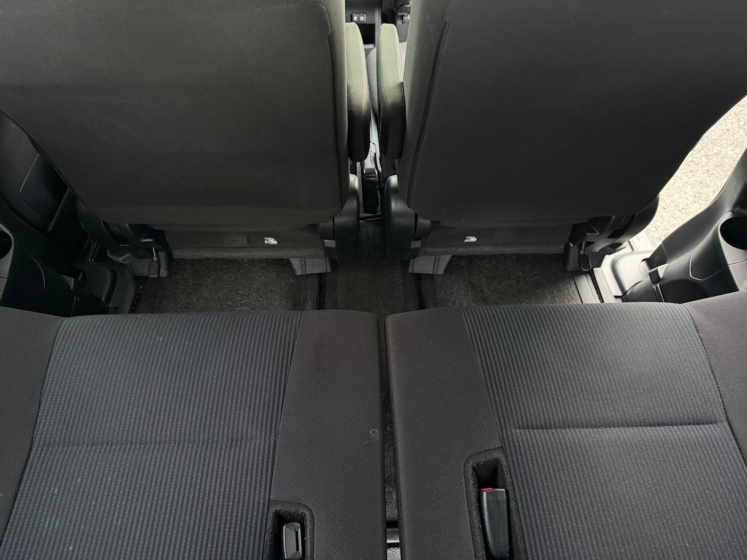 Used Toyota Noah 2025 for sale - 76898742: Photo 31