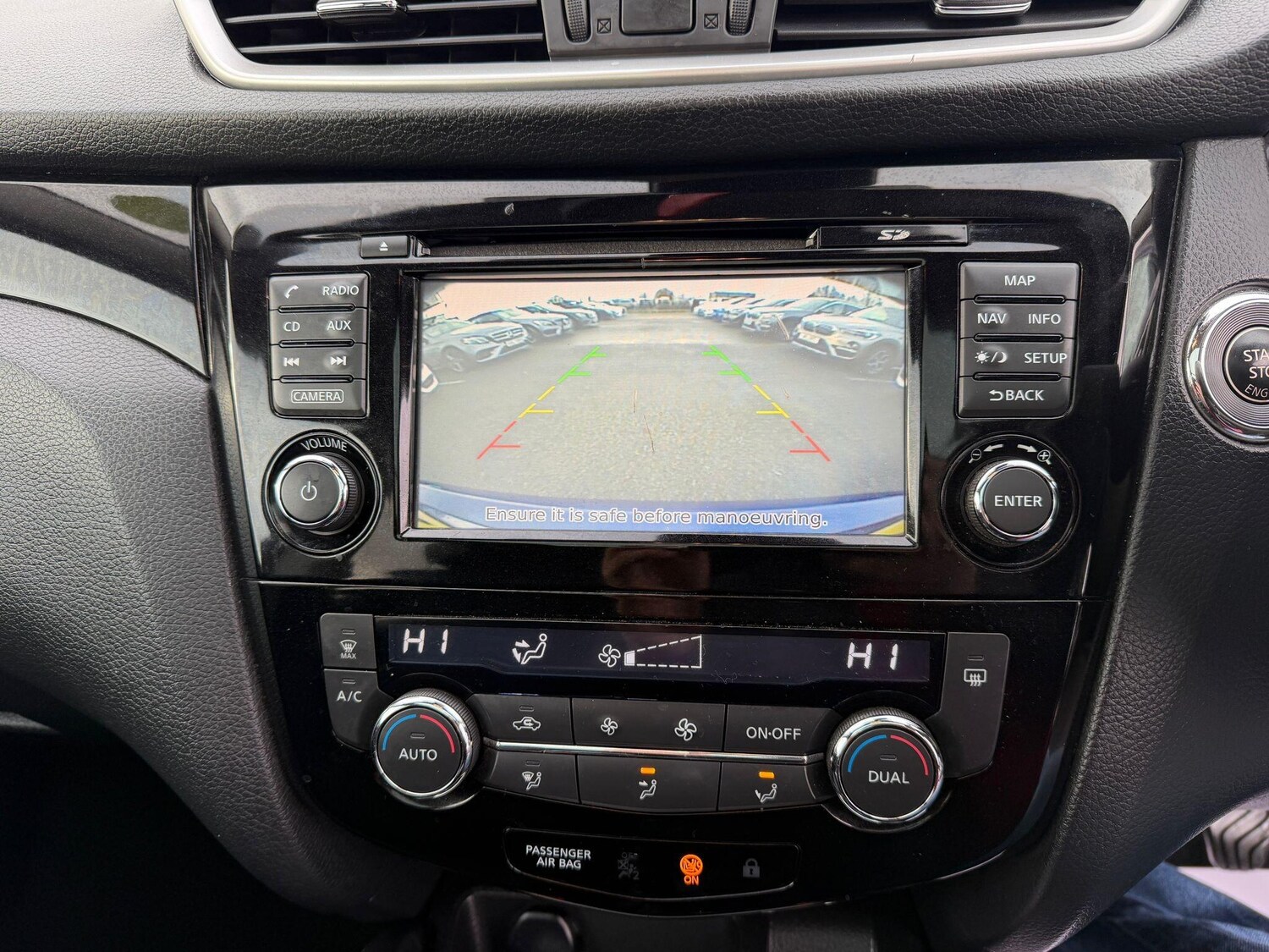 Used Nissan Qashqai 2015 for sale - 77372661: Photo 15