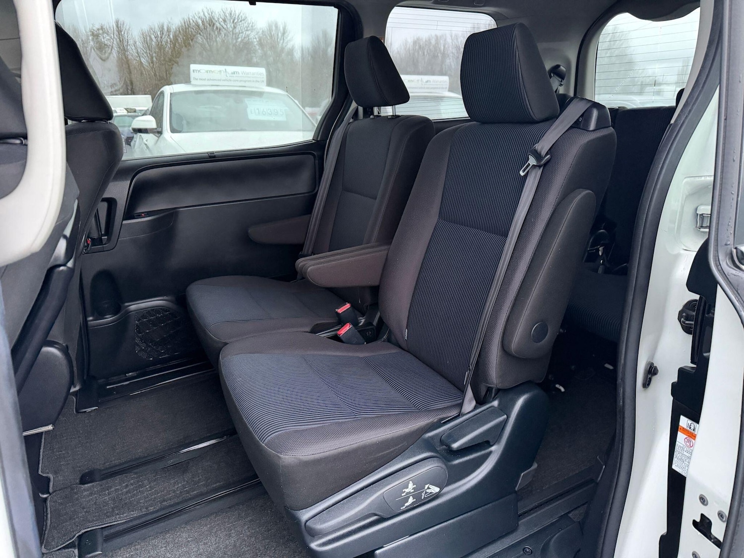 Used Toyota Noah 2025 for sale - 76865297: Photo 23