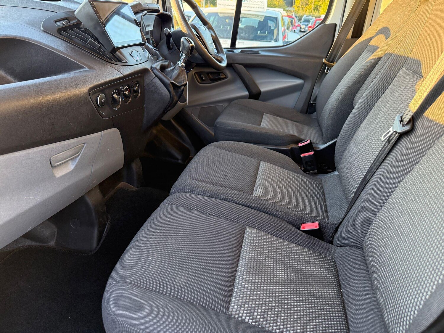 Used Ford Transit Custom 2017 for sale - 76666875: Photo 22