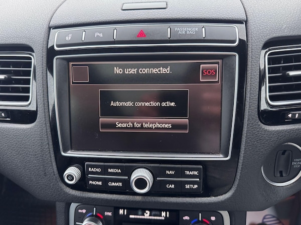 Used Volkswagen Touareg 2015 for sale - 76259176: Photo 23