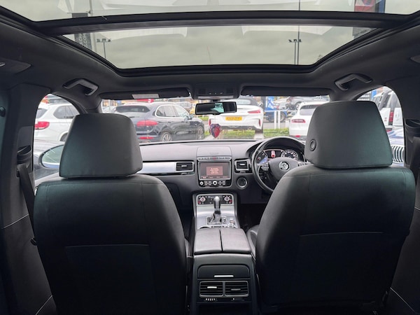 Used Volkswagen Touareg 2015 for sale - 76259176: Photo 30