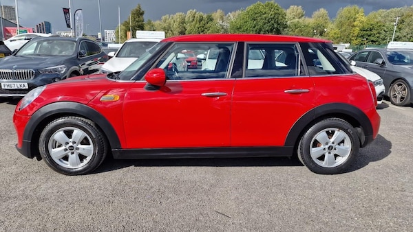 Used MINI Hatch 2018 for sale - 74713048: Photo 8