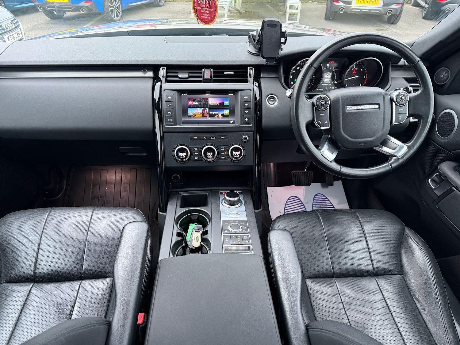 Used Land Rover Discovery 2017 for sale - 77455333: Photo 13