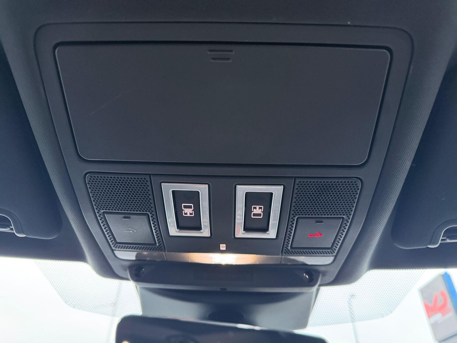 Used Land Rover Discovery 2017 for sale - 77455333: Photo 22