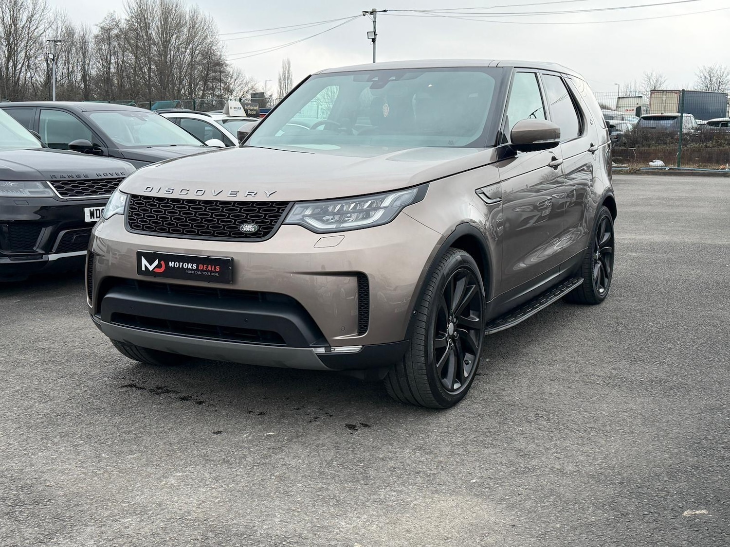 Used Land Rover Discovery 2017 for sale - 77455333: Photo 4