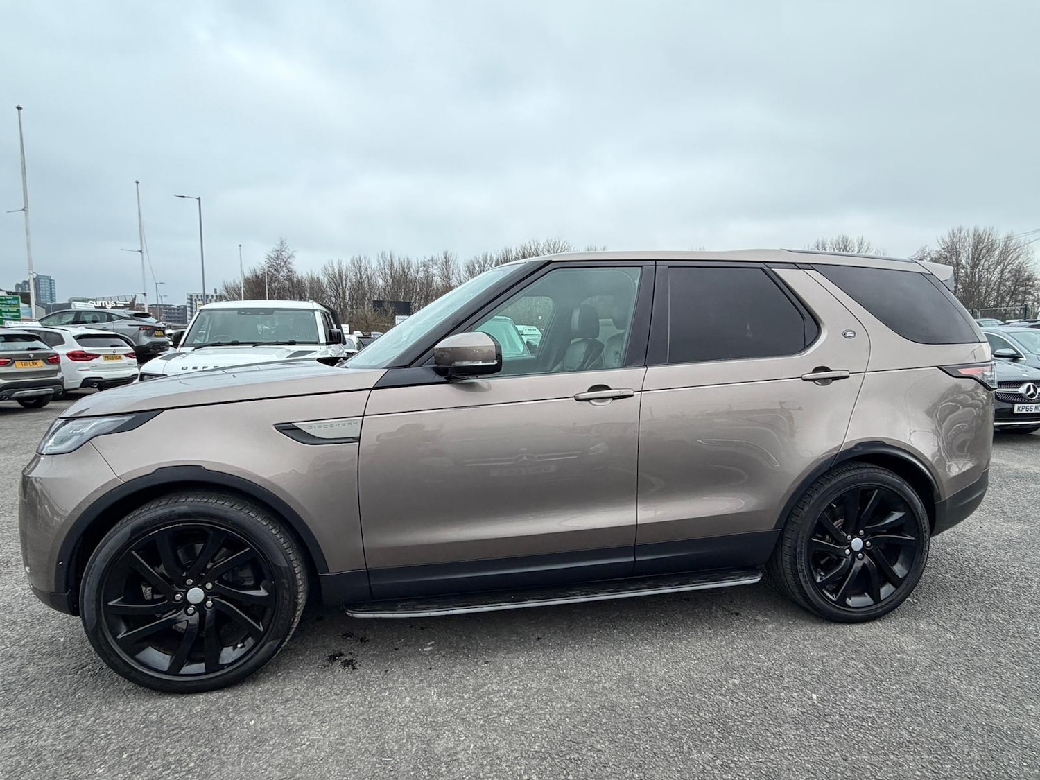 Used Land Rover Discovery 2017 for sale - 77455333: Photo 8