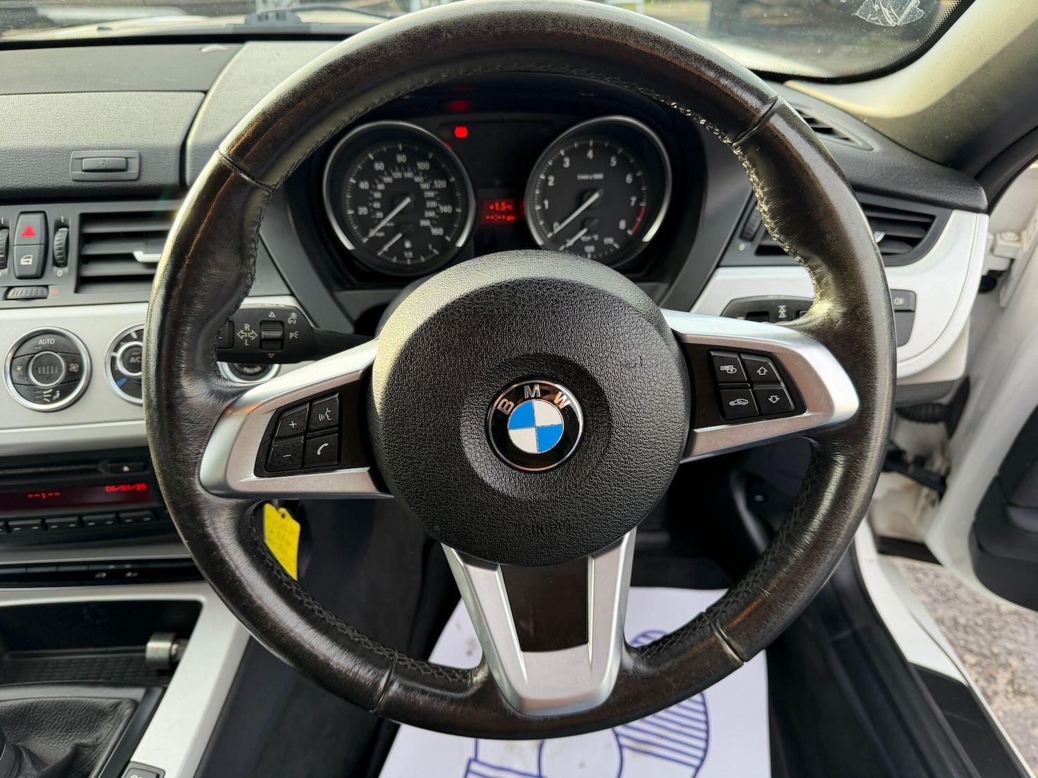 Used BMW Z4 2009 for sale - 77215976: Photo 19