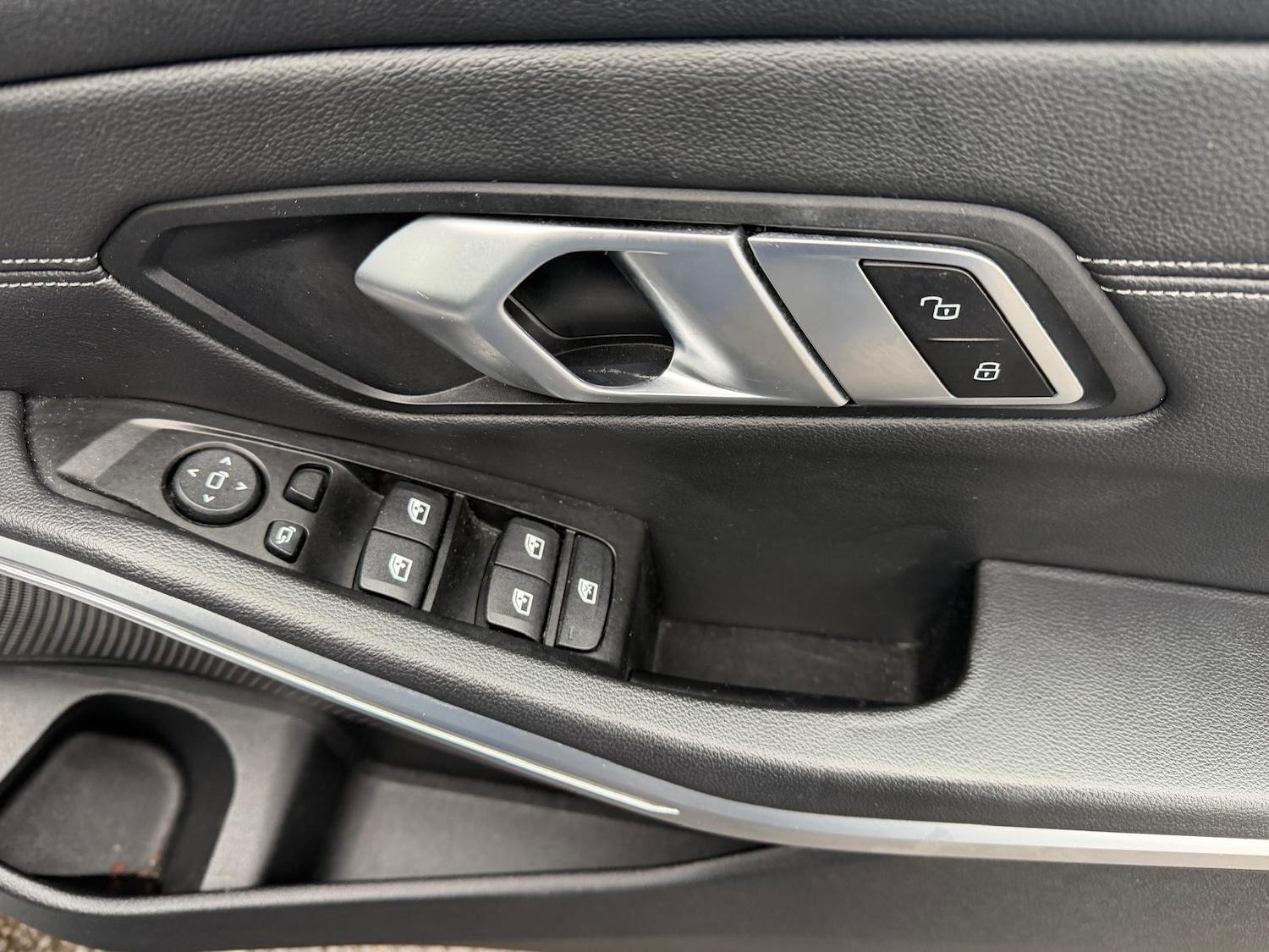 Used BMW 3 Series 2019 for sale - 77344740: Photo 24