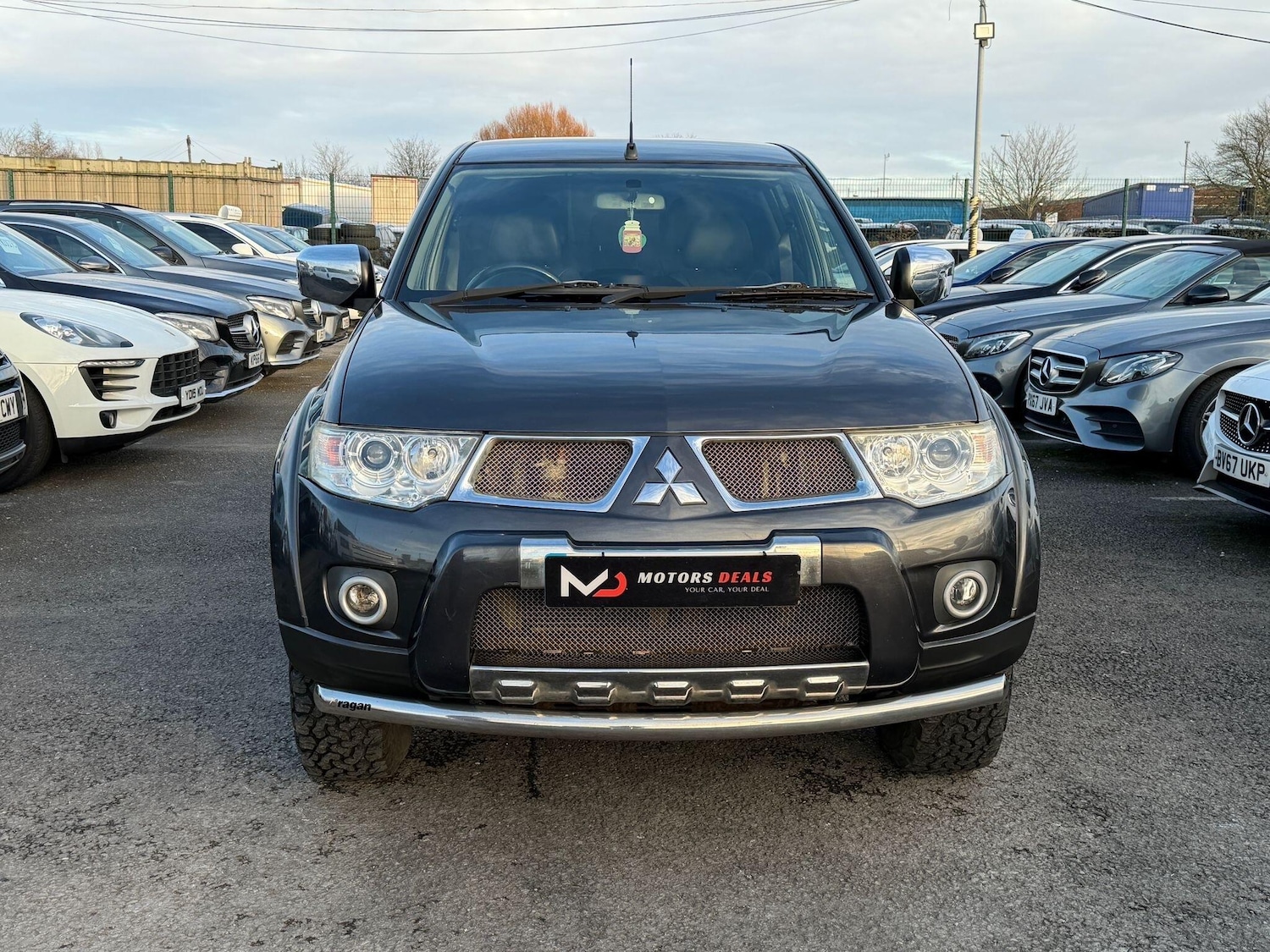 Used Mitsubishi L200 2011 for sale - 77359138: Photo 2