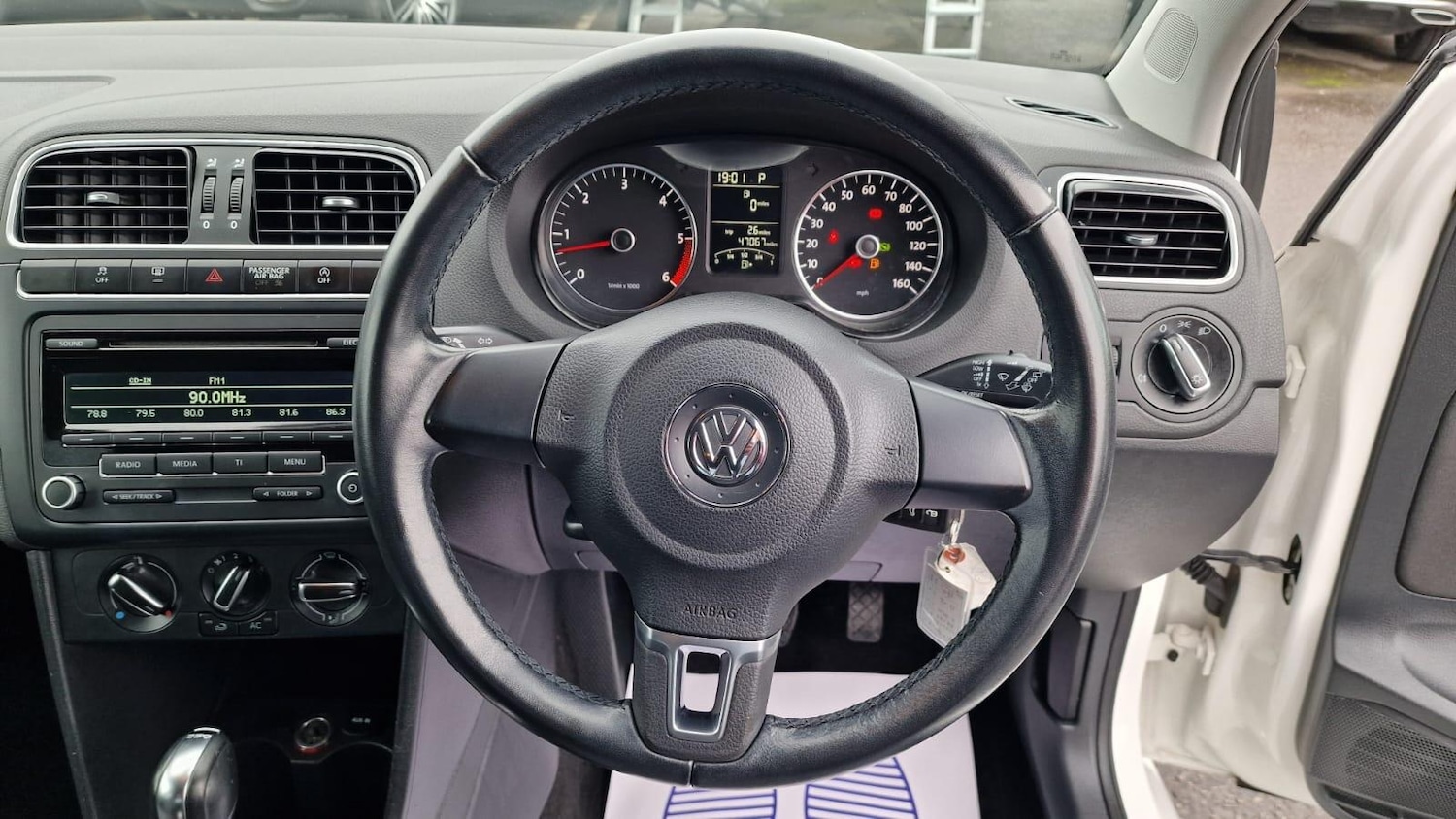 Used Volkswagen Polo 2014 for sale - 76137993: Photo 18